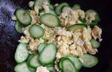 瓜条子晒干怎么吃,瓜条子晒干后的多样美味食用指南