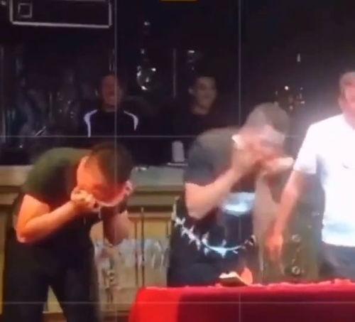 搞笑吃瓜大会,带你领略欢乐盛宴