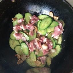 紫色的瓜怎么炒着吃,创意炒制，美味升级